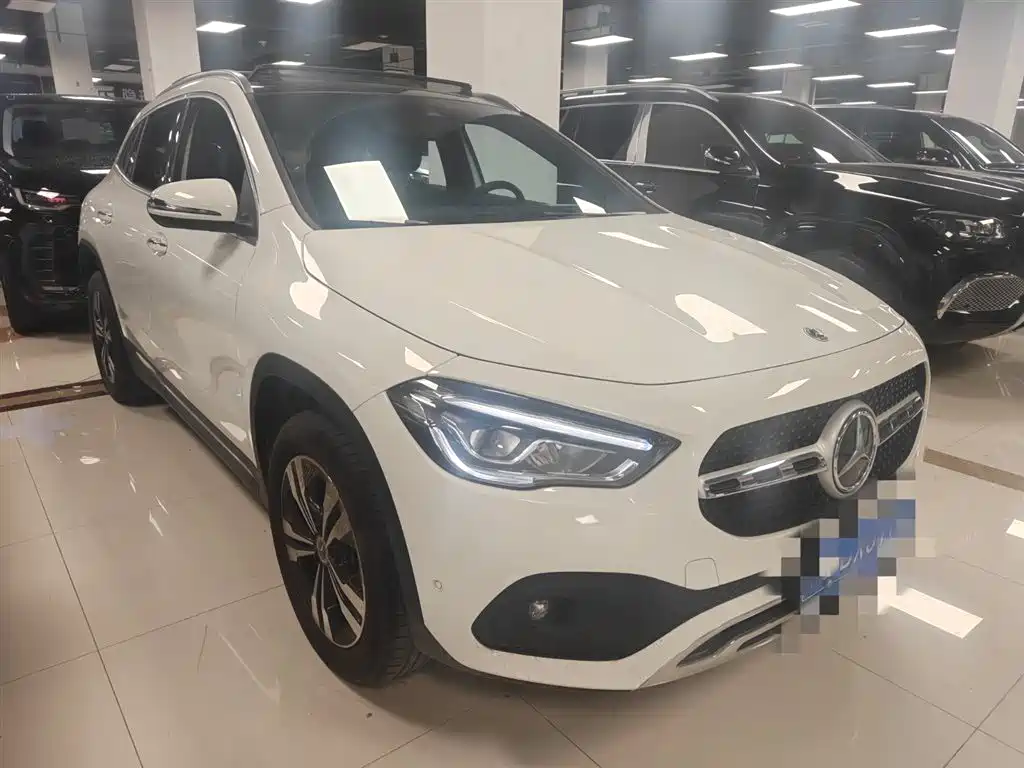 Mercedes-Benz GLA 220 2022