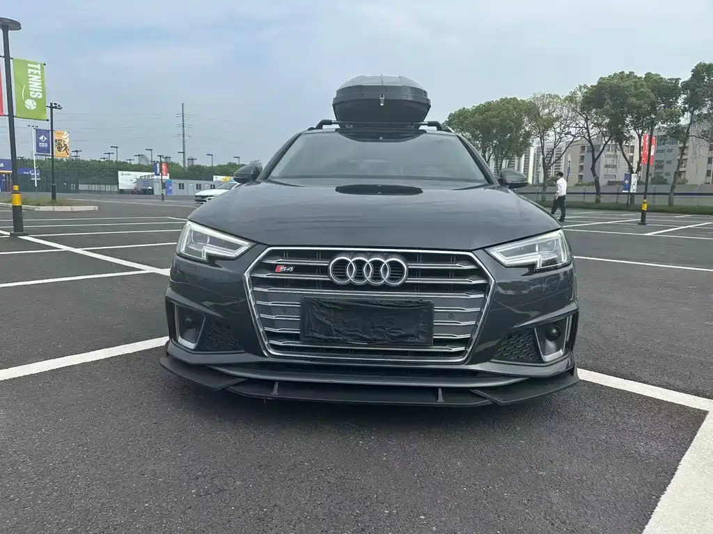 Audi A4 2020 Avant 40 TFSI Fashion Dynamic Edition