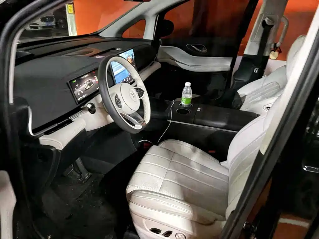 Voyah Dreamer 2025 PHEV AWD Excellence Qiankun Edition