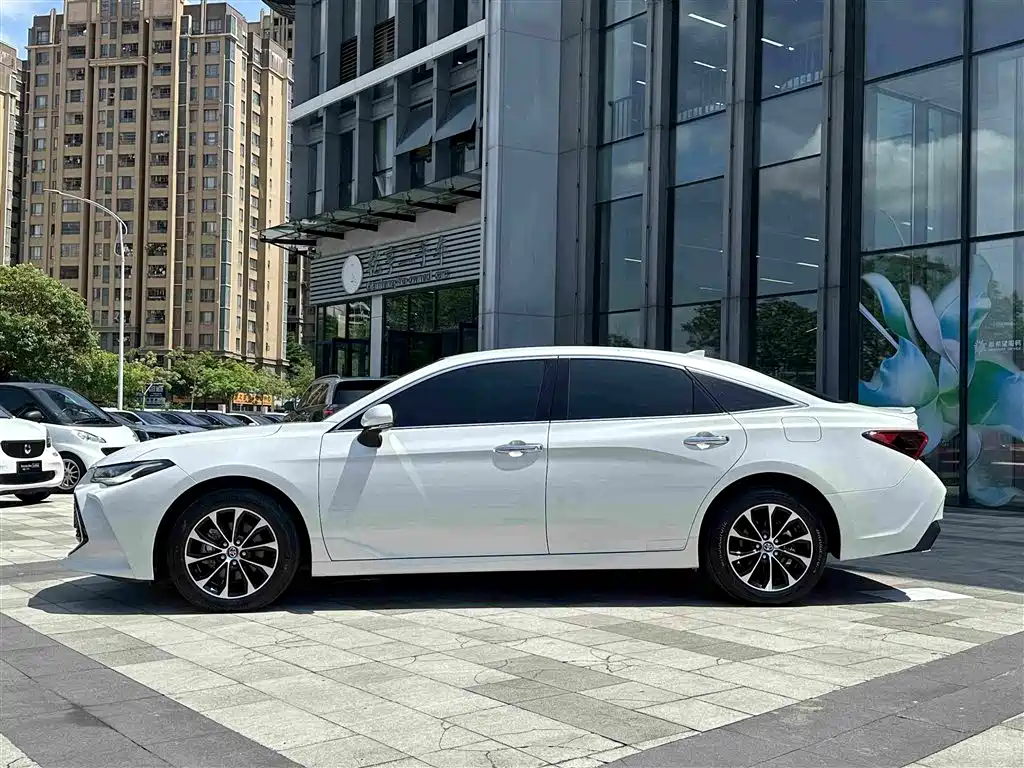 Avalon 2022 2.5L Luxury Edition