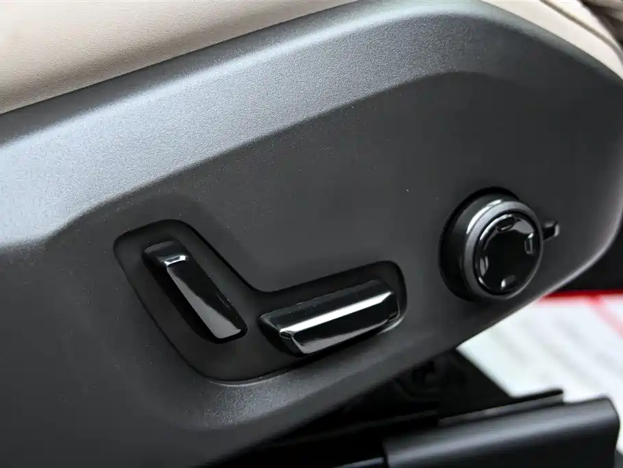 Volvo XC60 2026 B5 AWD Inscription