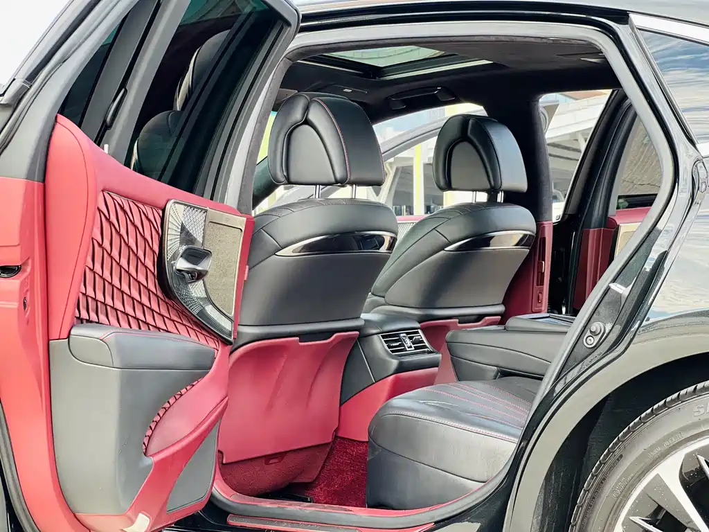 Lexus LS 2021 500h Executive Edition