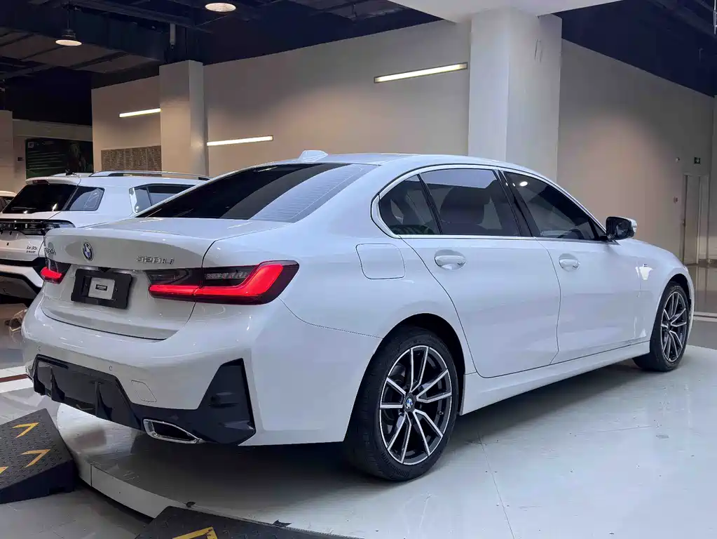 BMW 3 Series 2023 320Li M Sport Package
