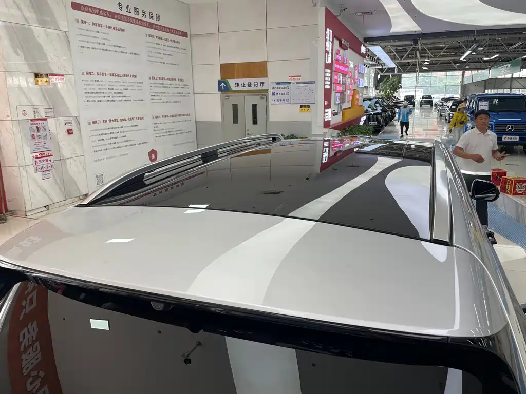 AITO M9 2024 EREV Max 52kWh 6-Seater