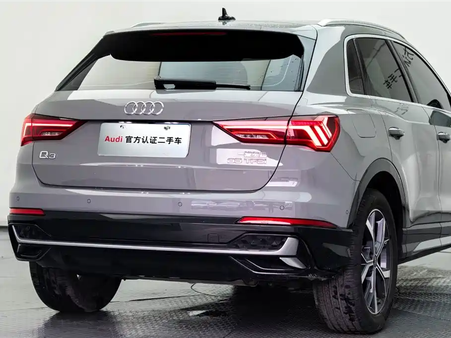 Audi Q3 2024 35 TFSI Fashion Elegant
