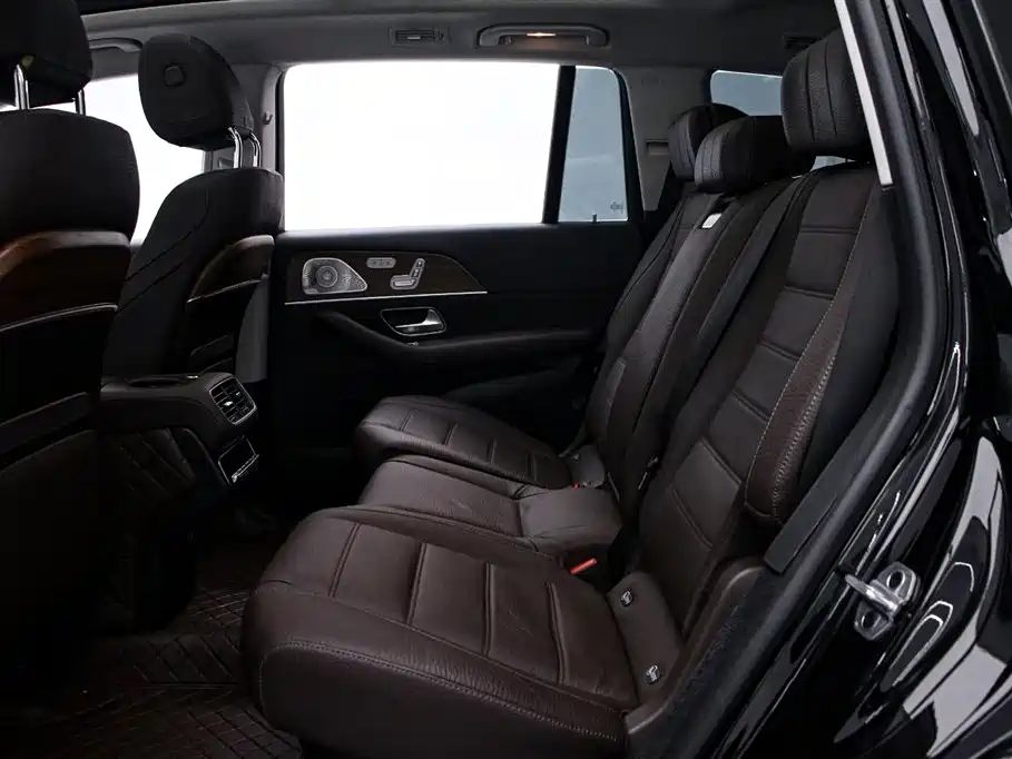 Mercedes-Benz GLS 450 4MATIC Luxury 2023
