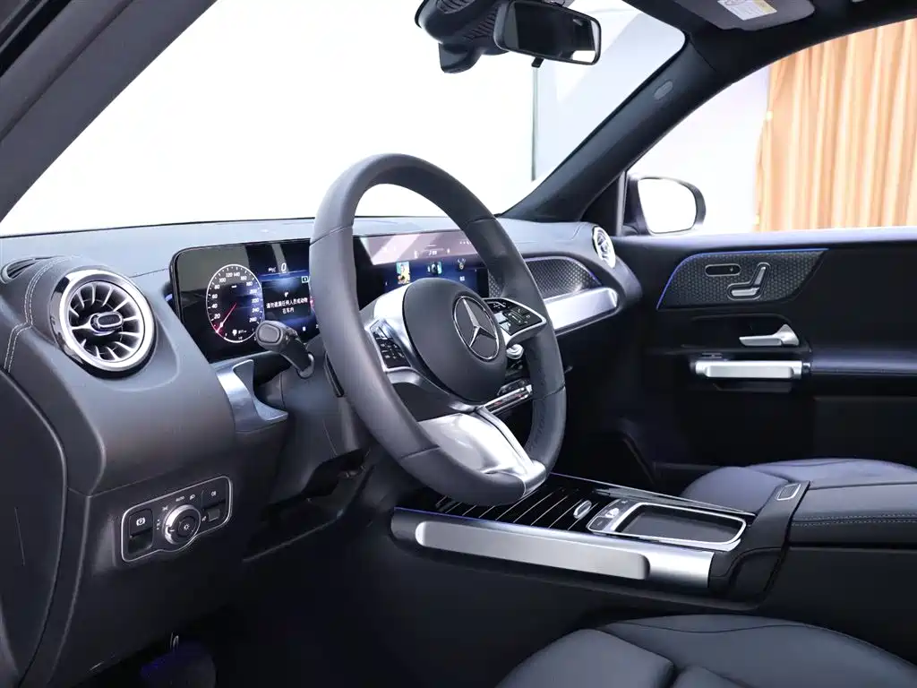 Mercedes-Benz GLB 2024 Facelift GLB 220 Fashion Edition