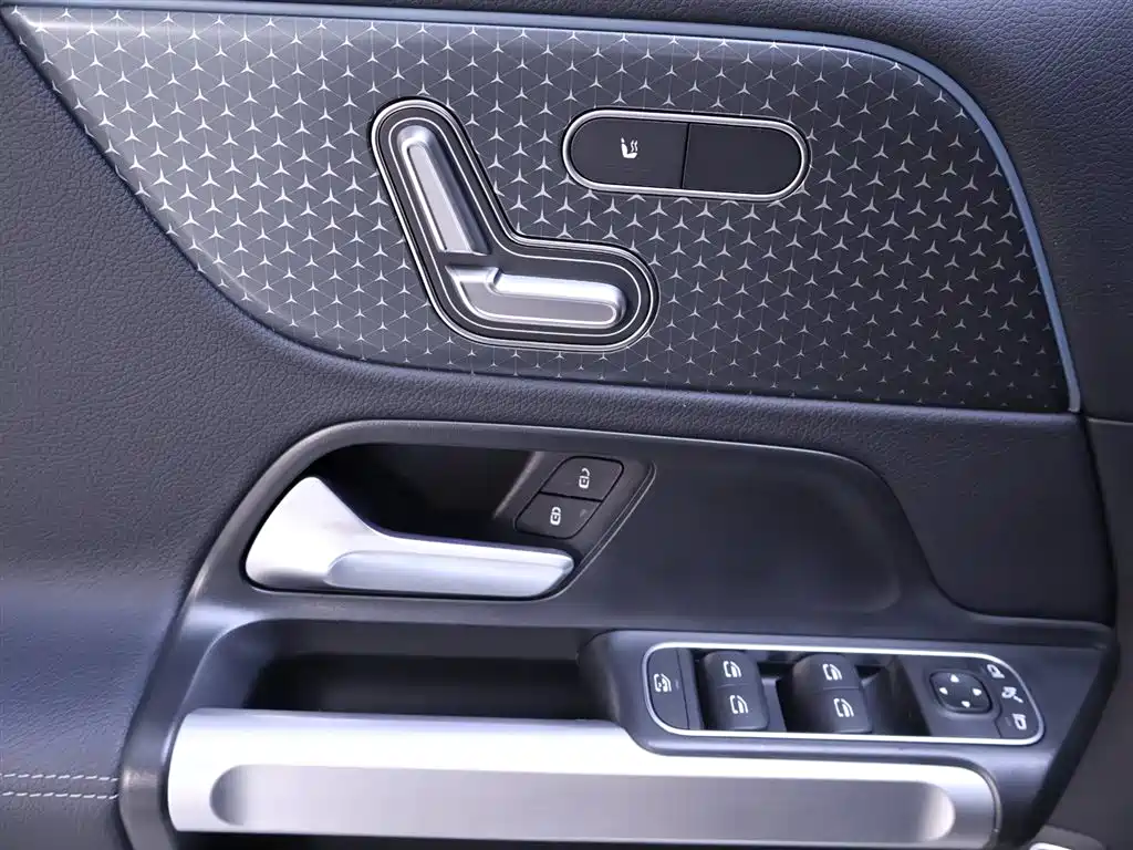 Mercedes-Benz GLB 2024 Facelift GLB 220 Fashion Edition