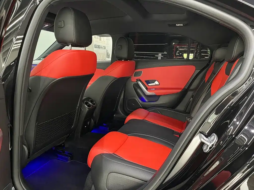 Mercedes-Benz A-Class AMG 2025 Facelift AMG A 35 L 4MATIC