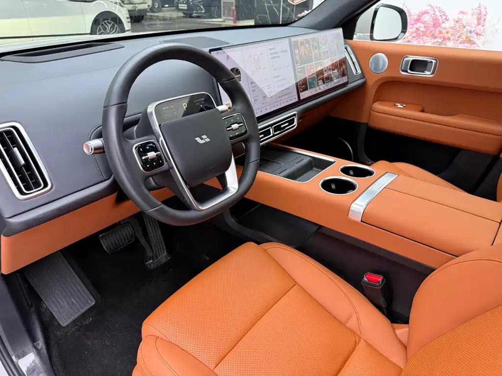 Li Auto L6 2024 Pro