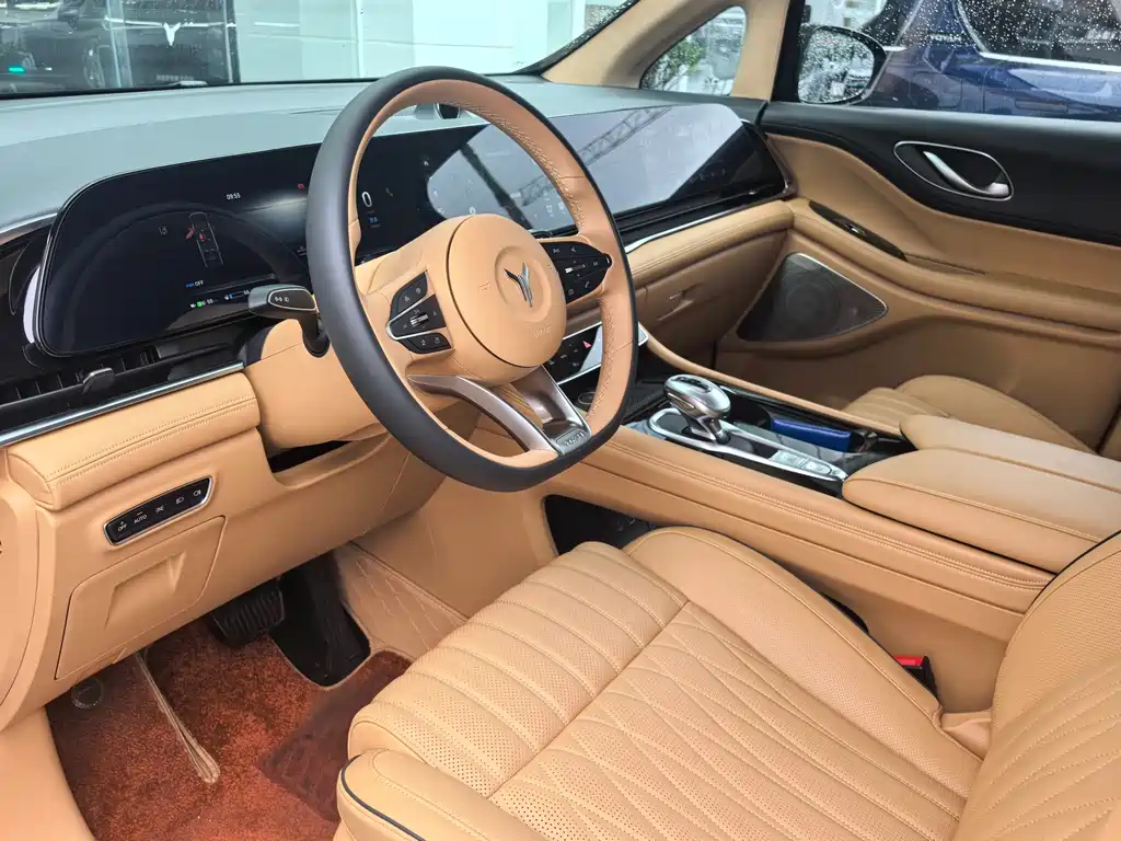 Voyah Dreamer 2024 PHEV Long Range Flagship Edition