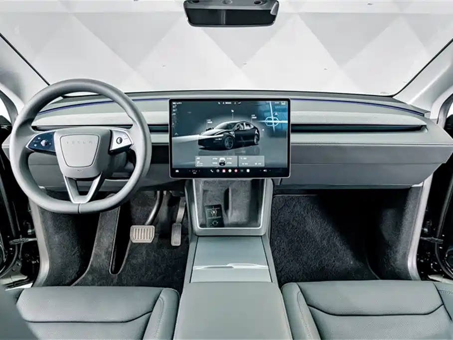 Model Y 2025 Long Range All-Wheel Drive