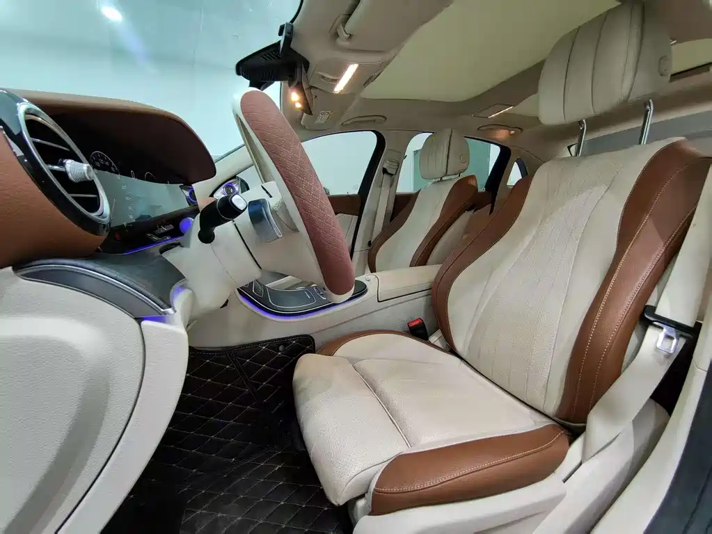 Mercedes-Benz E-Class 2022 Facelift E 300 L Fashion Edition