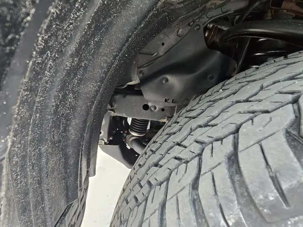 Prado 2018 3.5L Automatic VX NAVI Rear-mounted Spare Tire