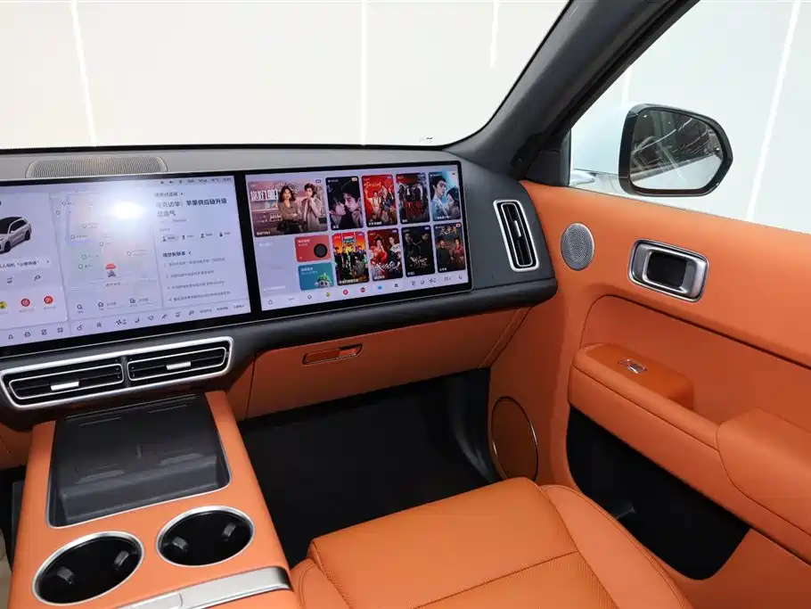 Li Auto L8 2025 Max Intelligent Refresh Edition