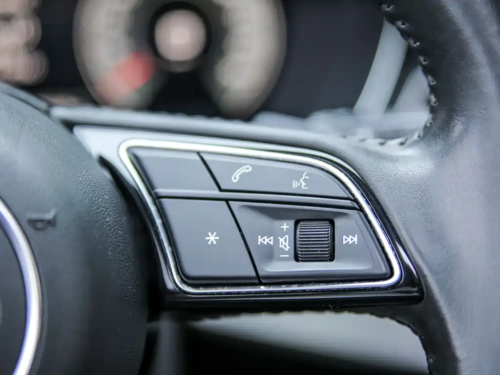 Audi A4L 2020 40 TFSI Luxury