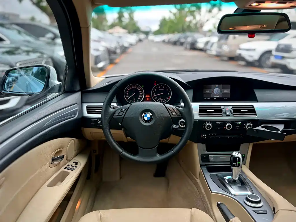 BMW 5 Series 2008 523Li Luxury