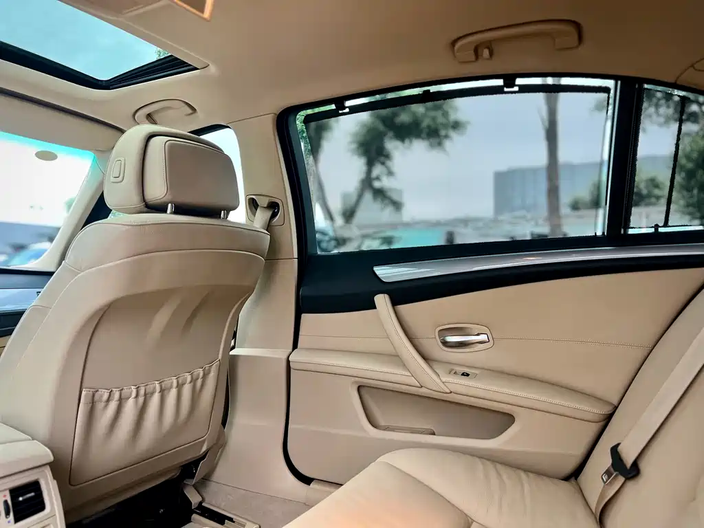 BMW 5 Series 2008 523Li Luxury