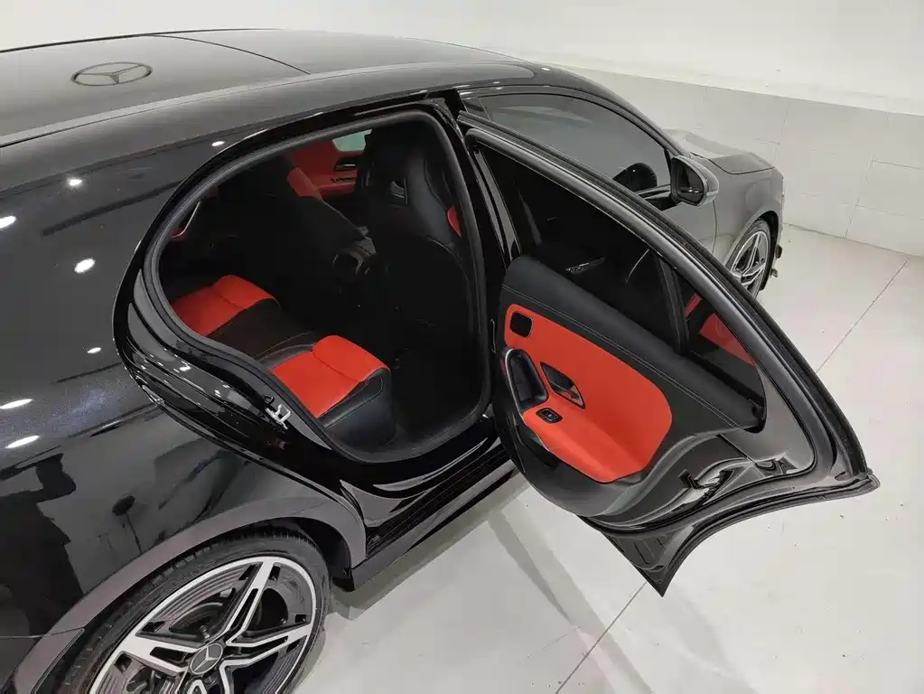 Mercedes-Benz A-Class AMG 2024 AMG A 35 4MATIC