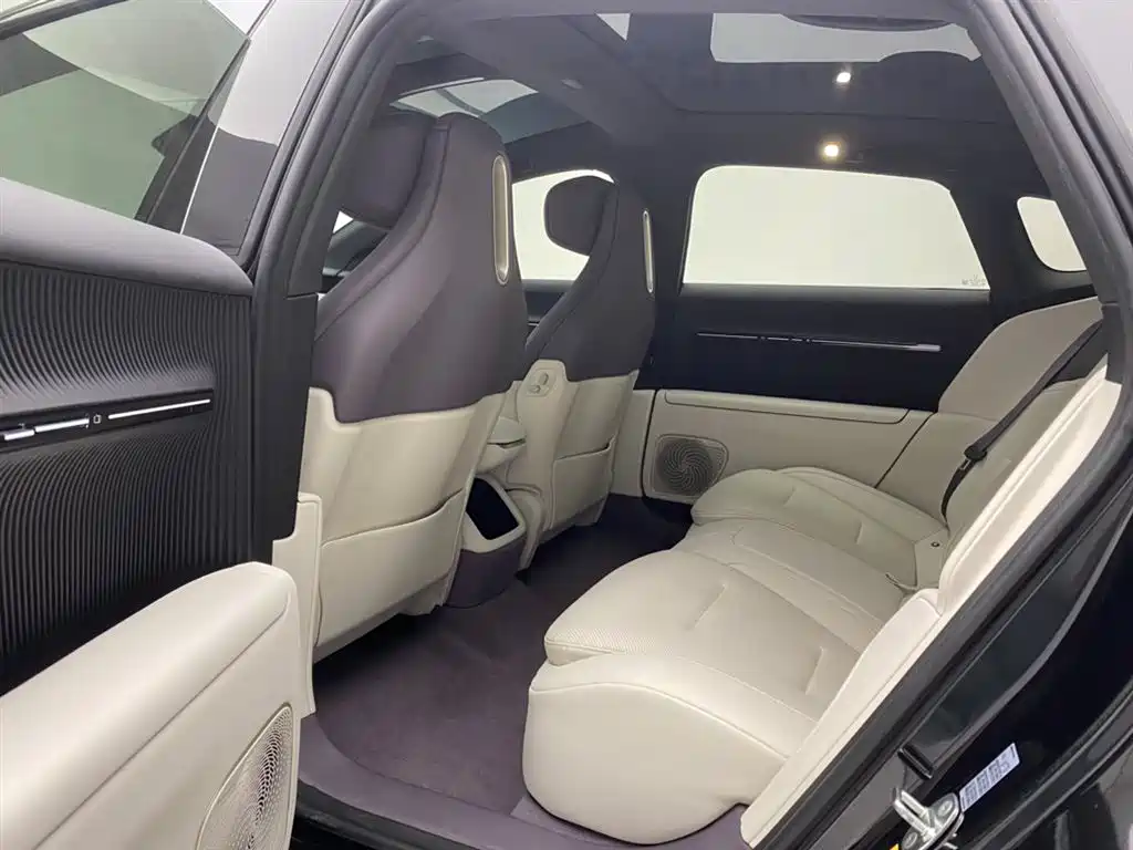 Avatr 12 2025 Ultra AWD BEV