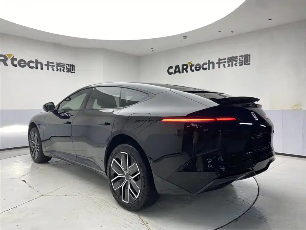 Avatr 12 2025 Ultra AWD BEV