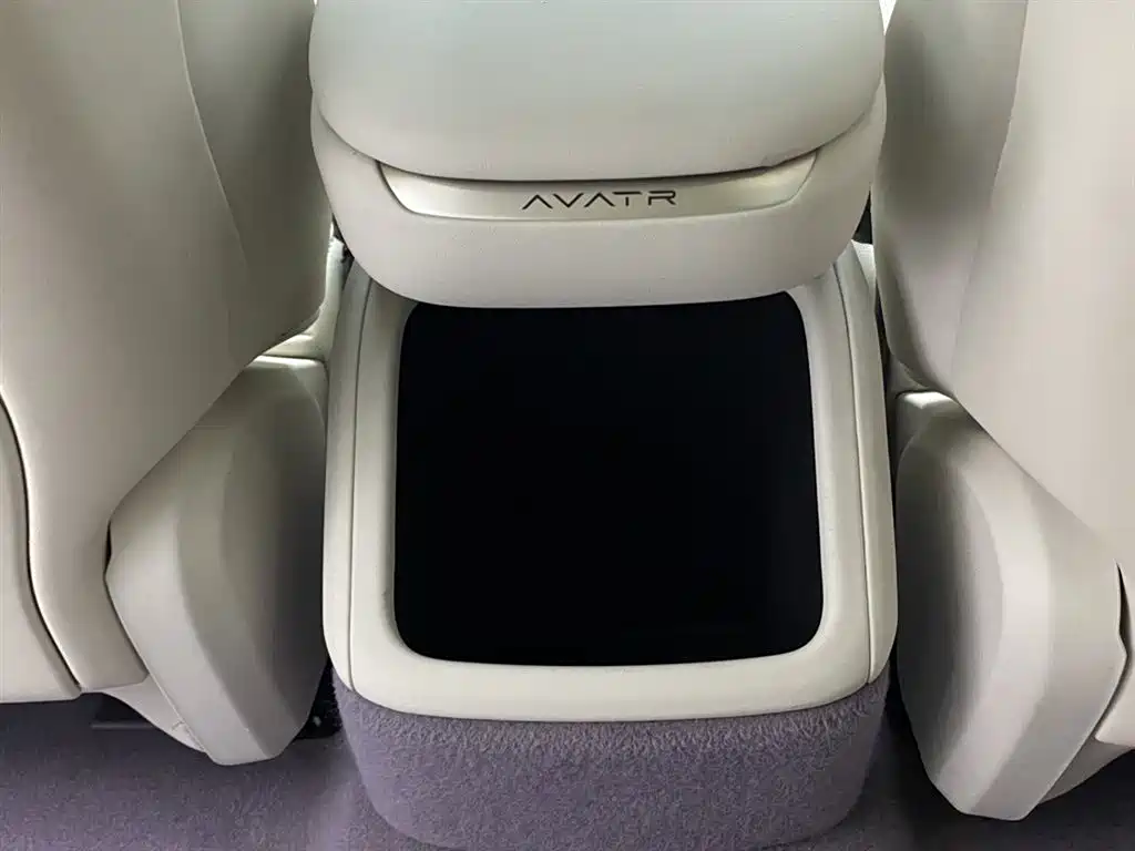 Avatr 12 2025 Ultra AWD BEV