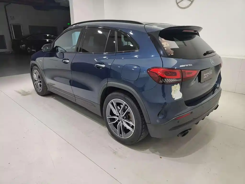 Mercedes-AMG GLA 35 4MATIC 2021