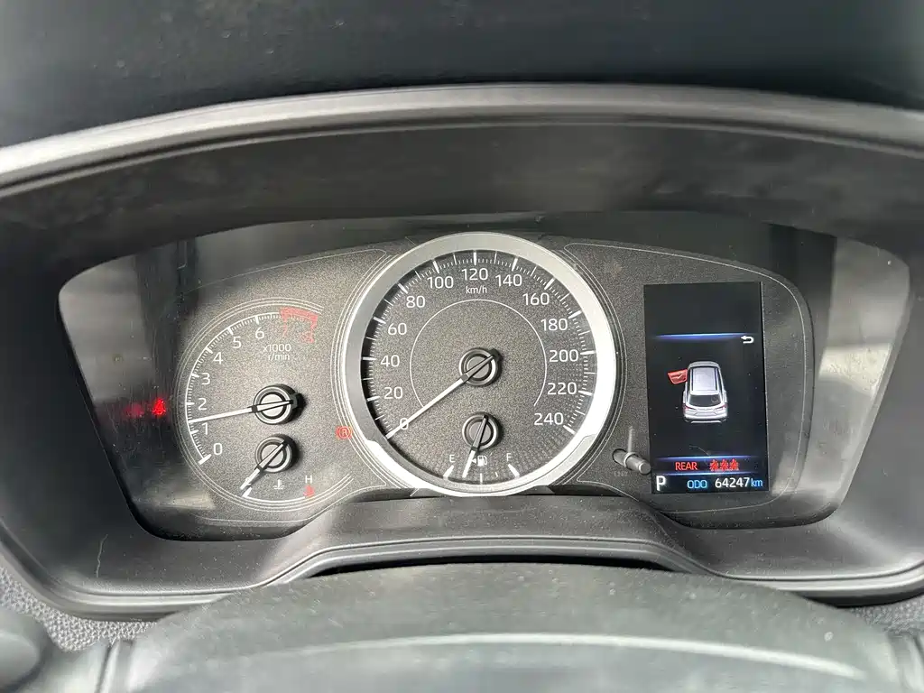 Toyota Frontlander 2023 2.0L CVT Leading