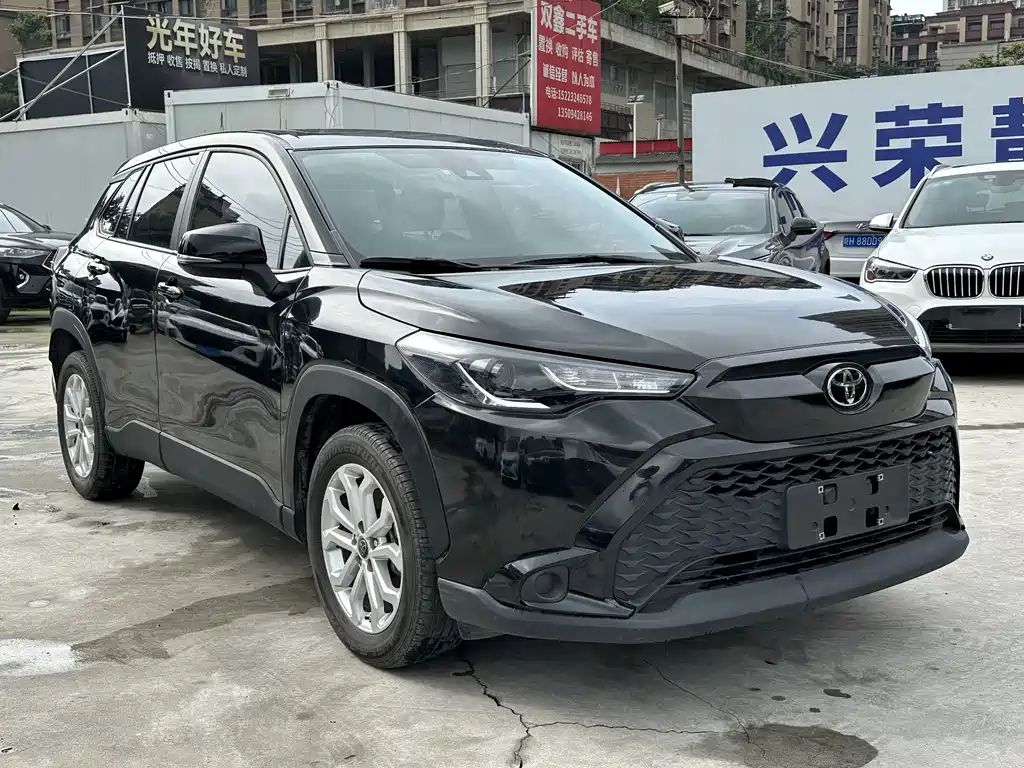 Toyota Frontlander 2023 2.0L CVT Leading