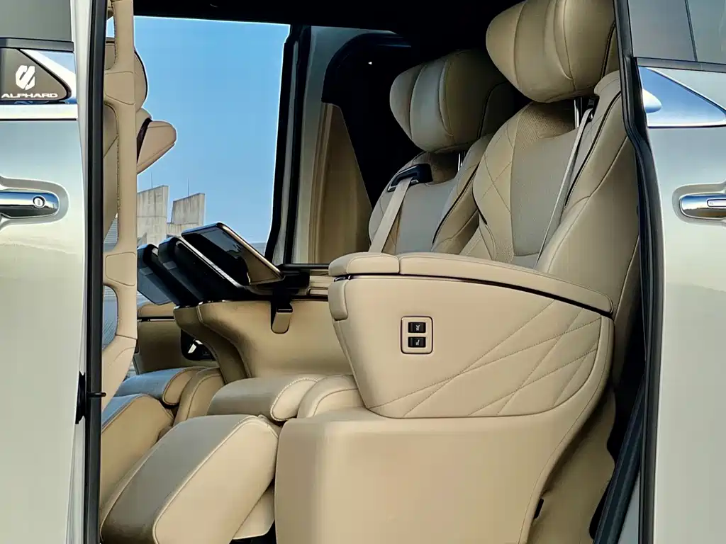 Toyota Alphard 2024 Hybrid 2.5L Premium Edition