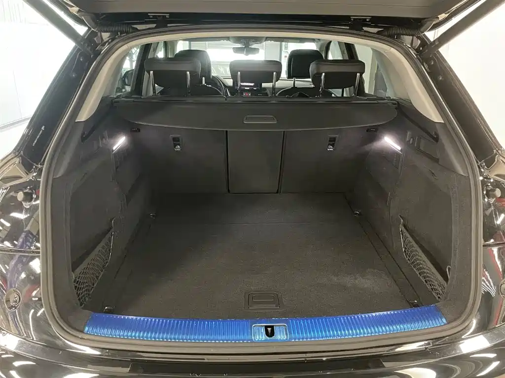 Audi Q5L 2022 40 TFSI Luxury