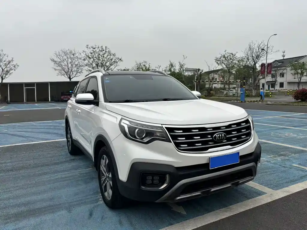 Kia Sportage 2018 2.0L Automatic Zhi Xiang Luxury Edition China V