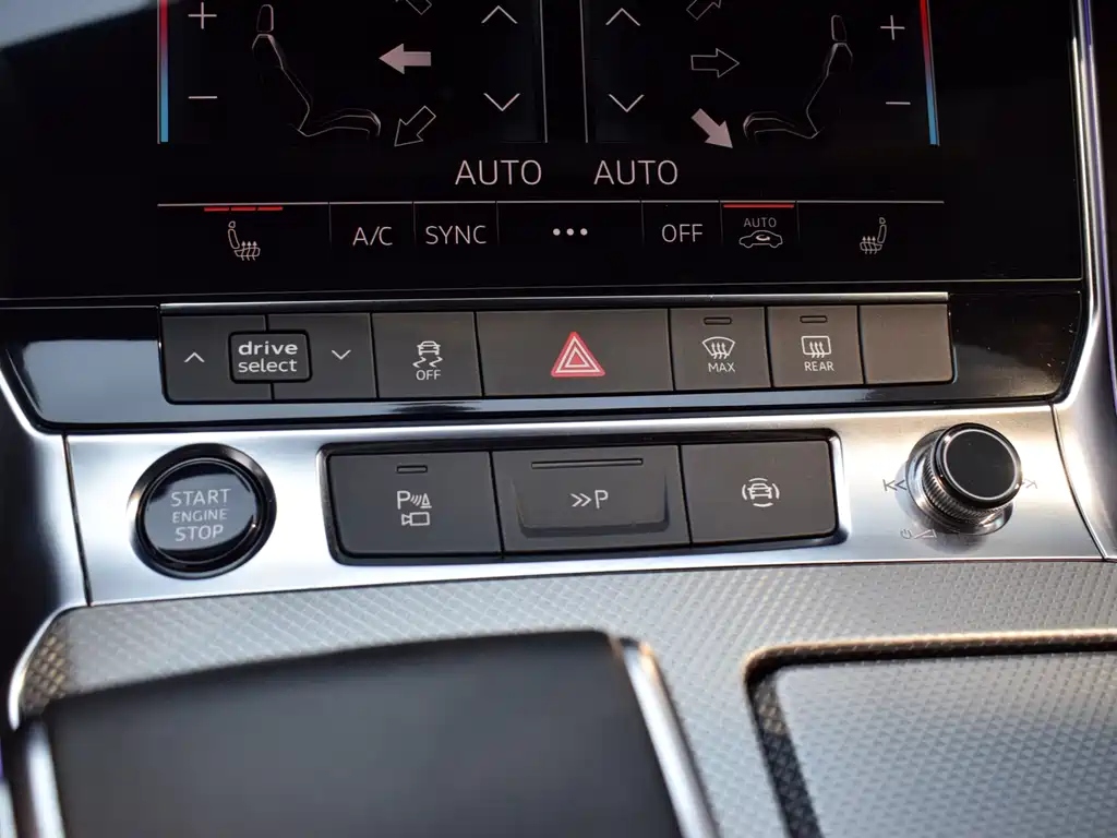 Audi A7L 45 TFSI quattro S-line Black Edition