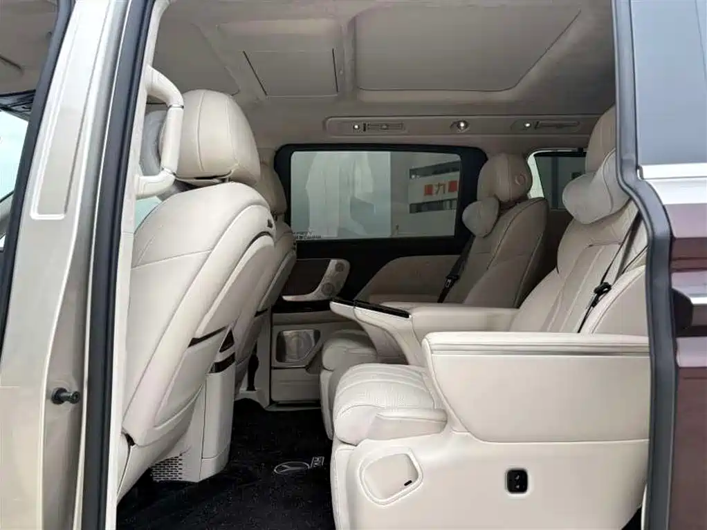 Voyah Dreamer 2026 PHEV Qiankun Ultra