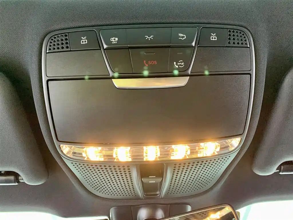 Mercedes-Benz E-Class 2023 E 300 L Sport Fashion