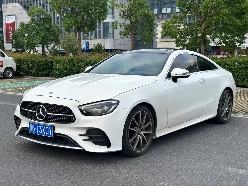 Mercedes-Benz E-Class Coupe E 260 2021