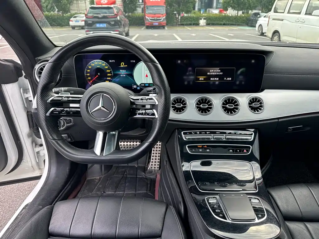 Mercedes-Benz E-Class Coupe E 260 2021