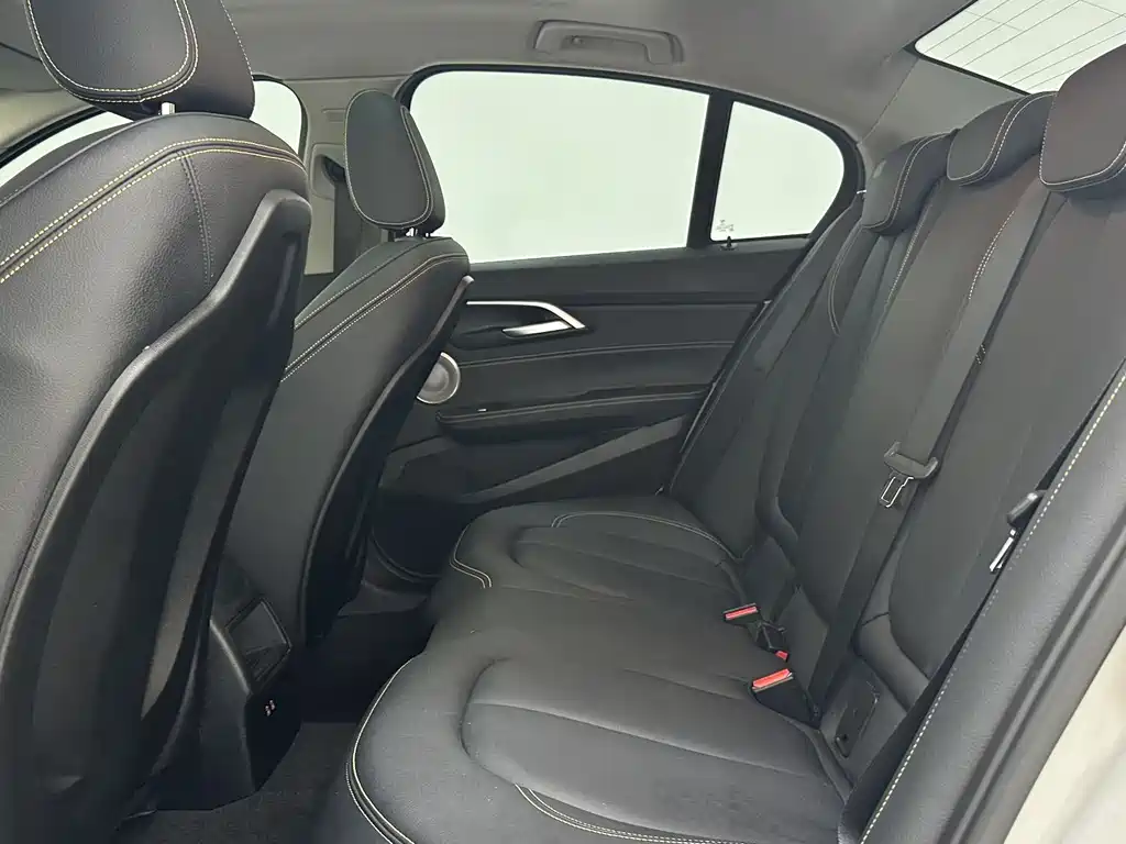 BMW 1 Series 2023 120i M Sport Edition