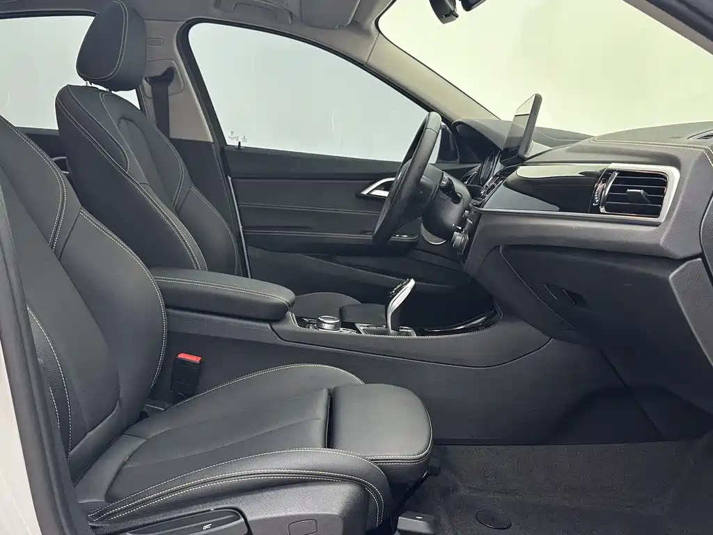 BMW 1 Series 2023 120i M Sport Edition