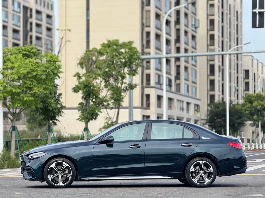 Mercedes-Benz C-Class 2022 C 260 L皓夜 Sport Edition