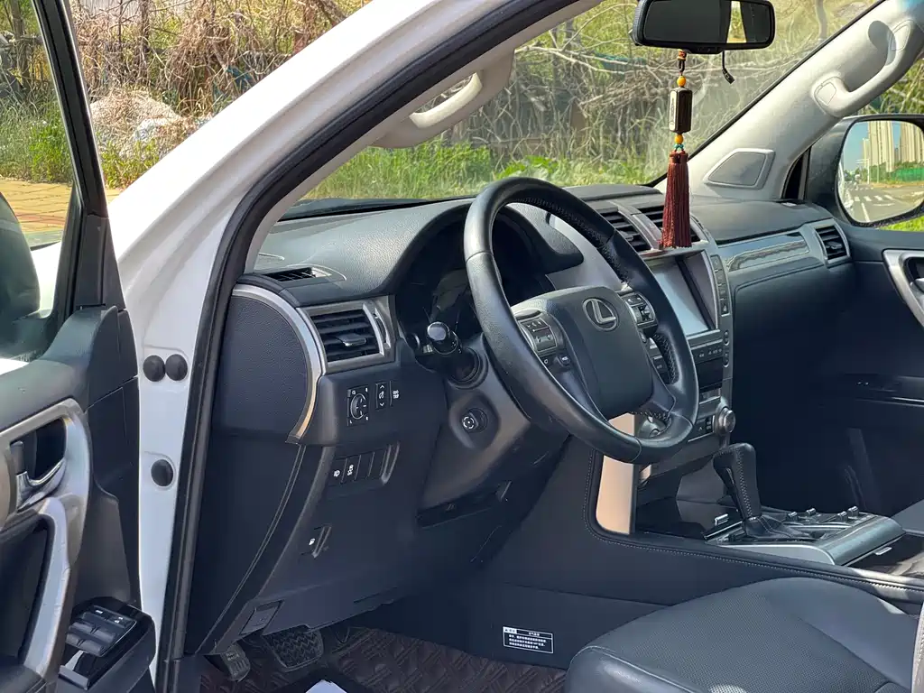 Lexus GX 460