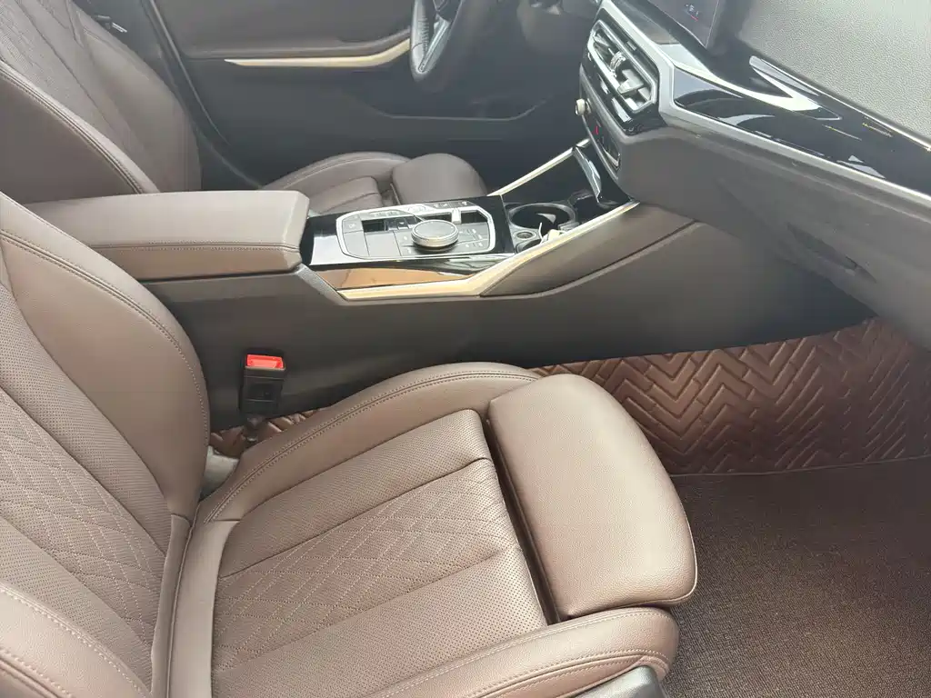 BMW 3 Series 2023 320i M Sport Package