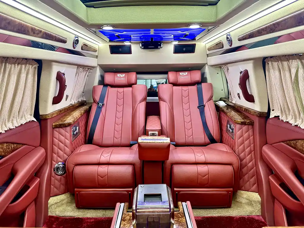 Cadillac Escalade ESV Platinum 2017 6.2L