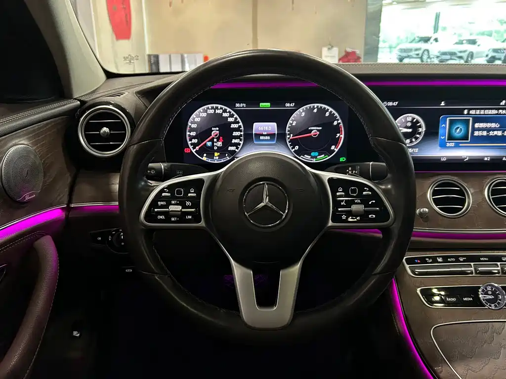 Mercedes-Benz E-Class 2019 E 260 L