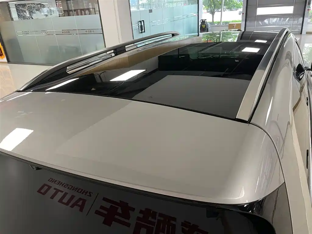 AITO M9 2024 Extended Range Max 42kWh 6-Seater