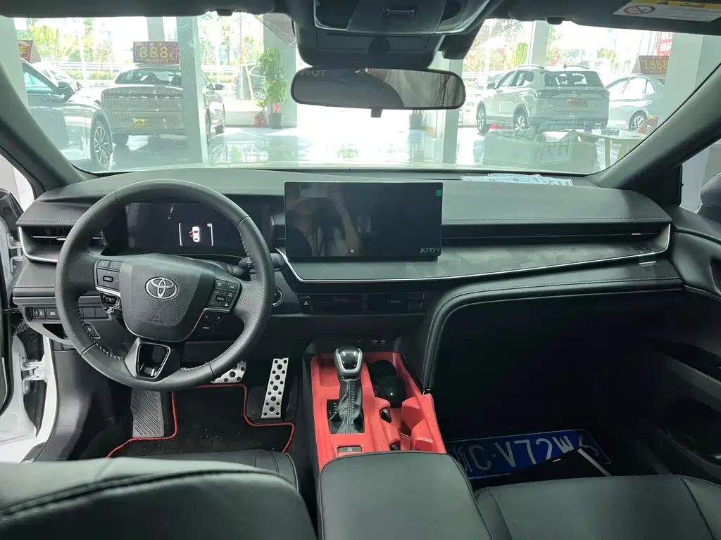 Toyota Camry 2026 Hybrid 2.0HXS Sport Plus Edition