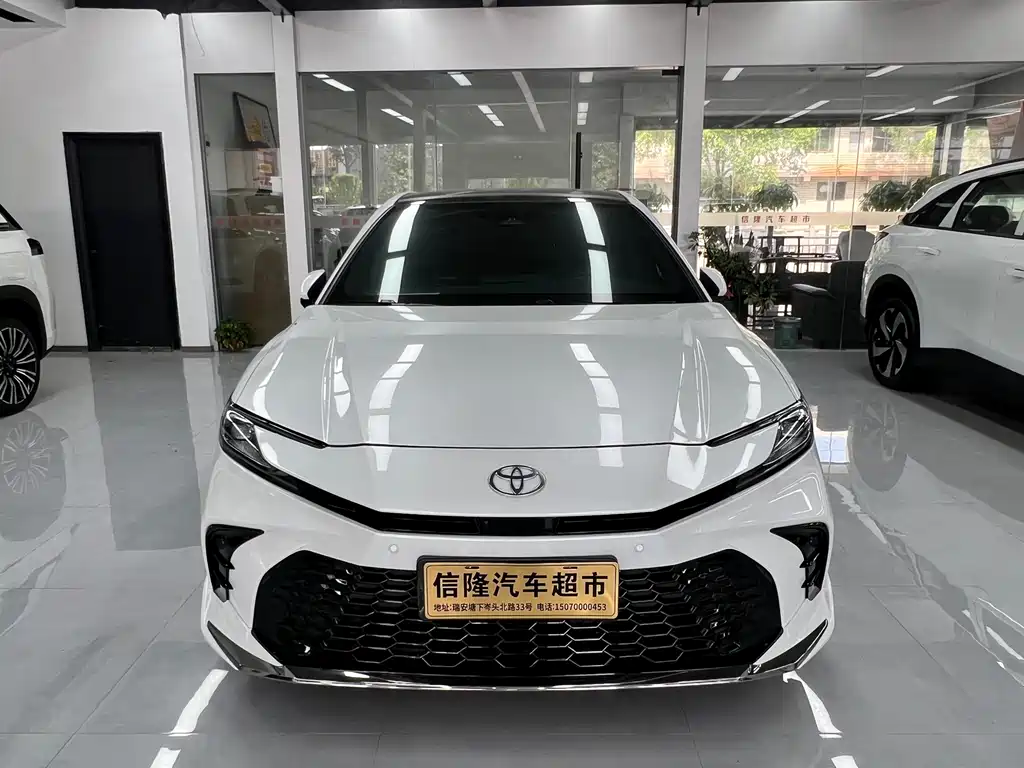 Toyota Camry 2026 Hybrid 2.0HXS Sport Plus Edition