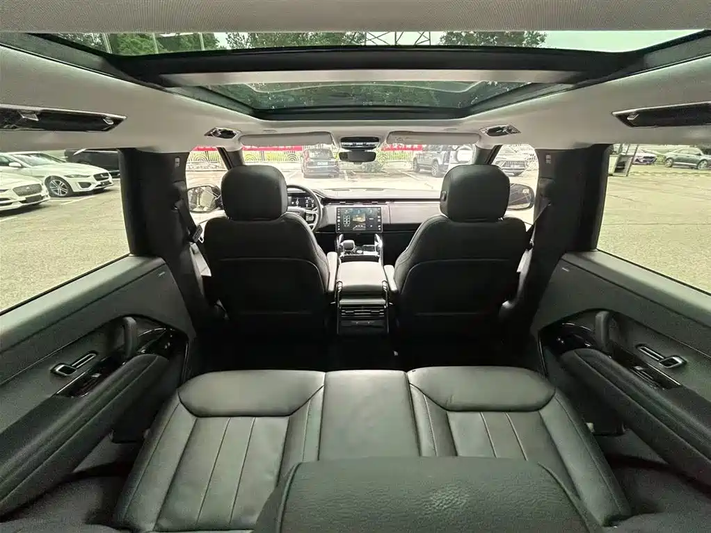 Range Rover Sport 2025 360PS S
