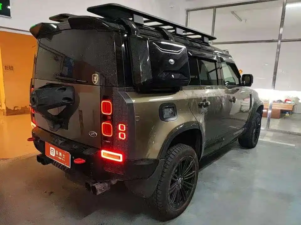 Land Rover Defender 2020 110 P400 HSE