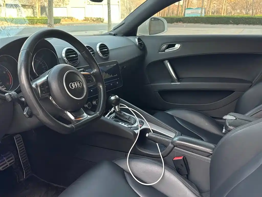 Audi TT 2011 TT Coupe 2.0TFSI